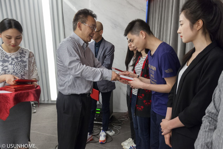 1494214209112175.png 4)ACQAUH(N19$[7P%0{)N1V.png