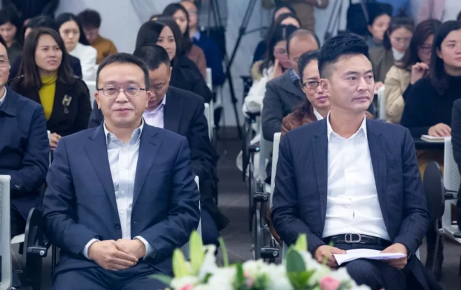 1512483221110152.png 1512483130(1).png